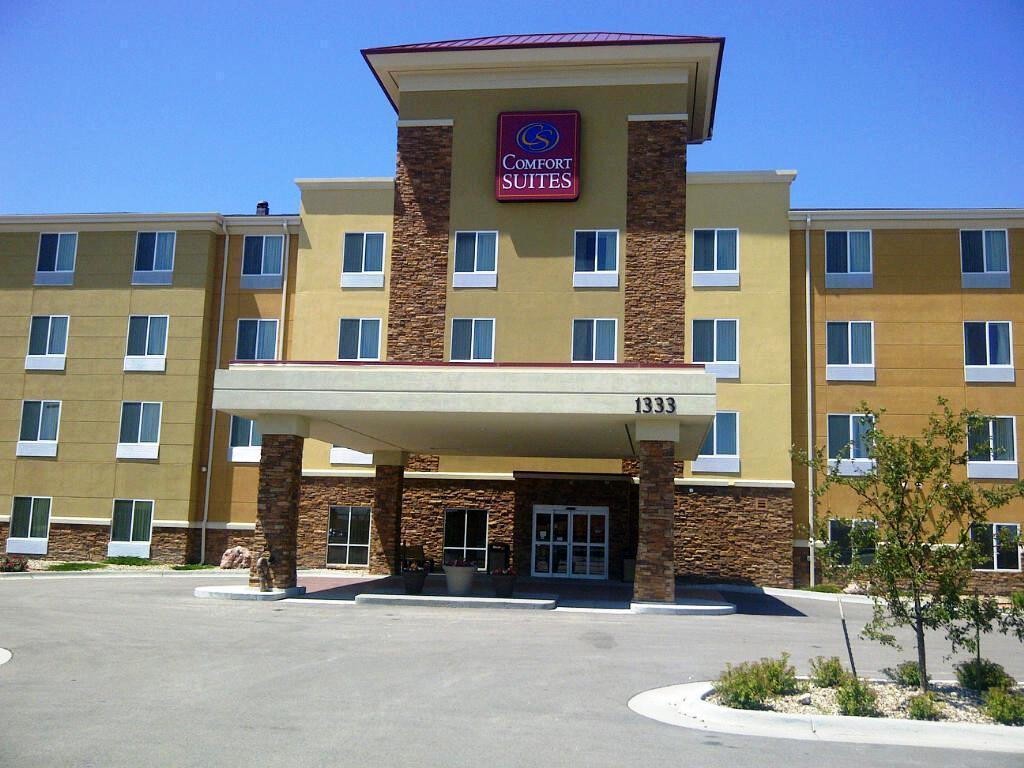 Comfort Suites Conference Center Rapid Stadt Exterior foto